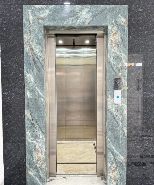 private lift